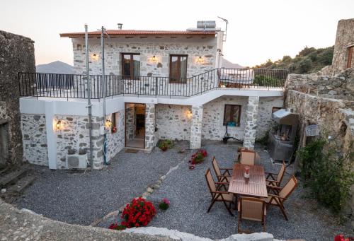 Kouroutai Villa | Yiayia's Place