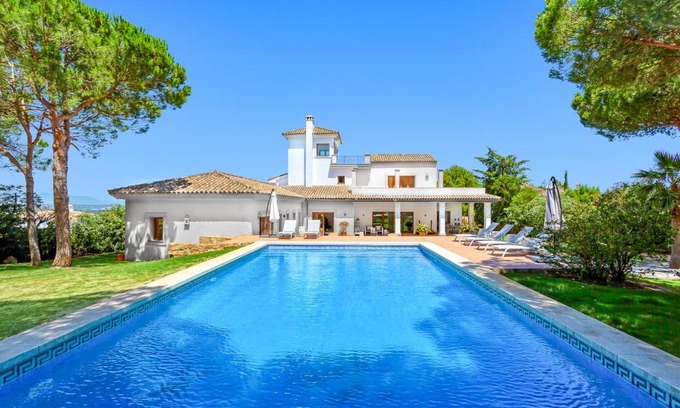 San Roque Villa | YOLO Spaces - Sotogrande White House Villa