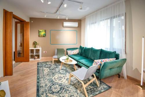 Sofia City Center Apartment | You Will This New Modern & Spacious Apt!