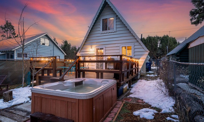 Big Bear City Cabin | You & Your Dogs Home Away From Home!
