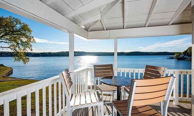 Osage Beach Hotel | Your Home Away From Home! 2 Convenient Units, Pool, Free Parking