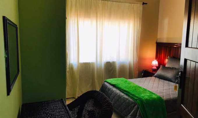 Livingstone House | Your home away from home