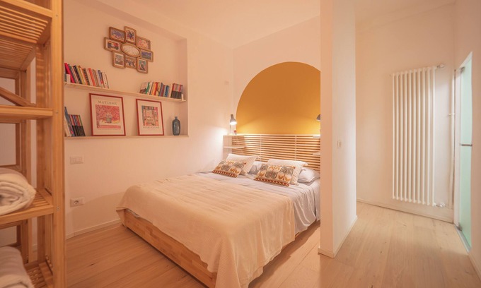 Old Town Apartment | Your Home in the Heart of Perugia: Romantic and Cozy Studio Apartment