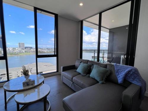 Wentworth Point Apartment | Your Luxury Weekend Getaway in Wentworth Point