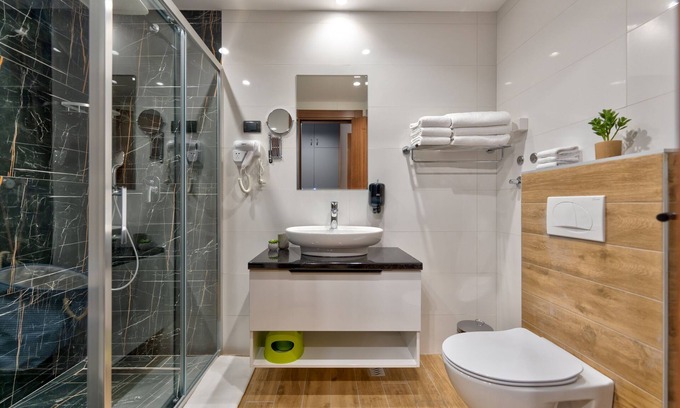 Zlatibor House | Your Oasis - Private Apt in Zlatibor's Finest 5-Star Spa Hotel - Family Getaway