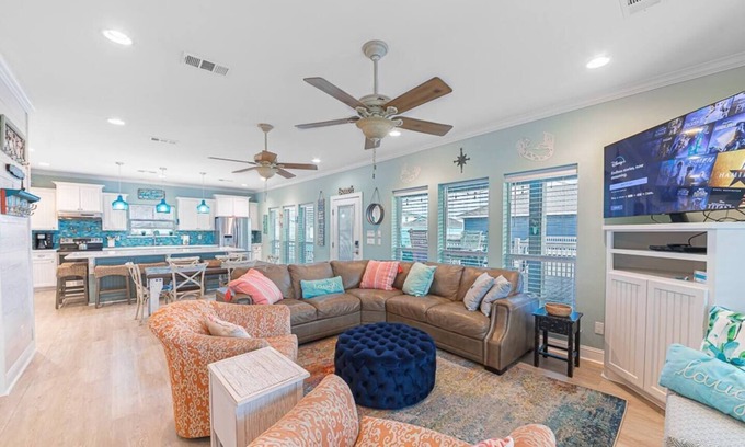 Crystal Beach Cabin | Your Summer Getaway! Entire House!