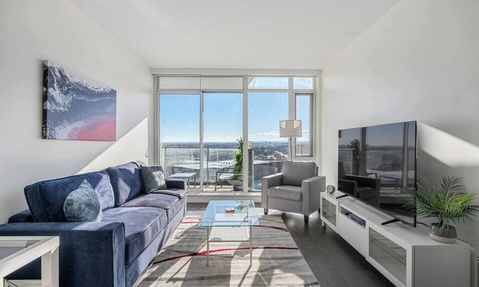 Victoria Park Apartment | YYC Tallest Residential Tower - Parking, AC