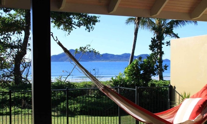 Mission Beach Apartment | Zama - Wongaling Beach - Beachfront Townhouse