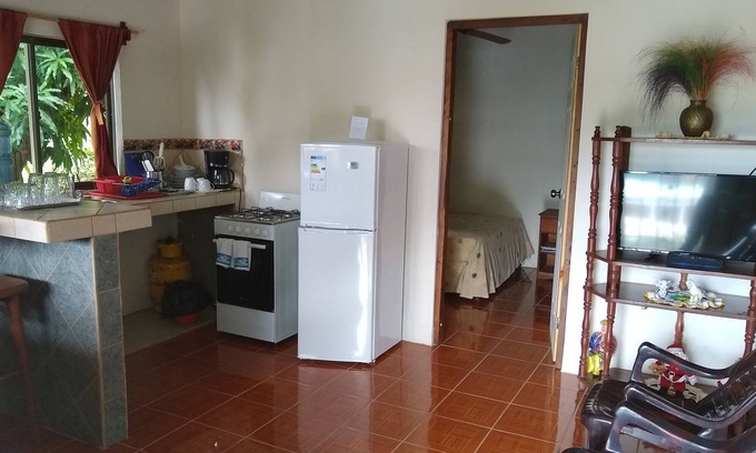 Las Pampas Apartment | Zamora's Apartment / 2 guest