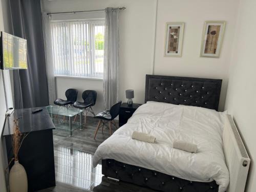 Stoke-on-Trent Hotel | Zams rooms