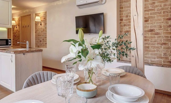 Old Town Apartment | Zemaitijos Versatile 12ppl Triplex