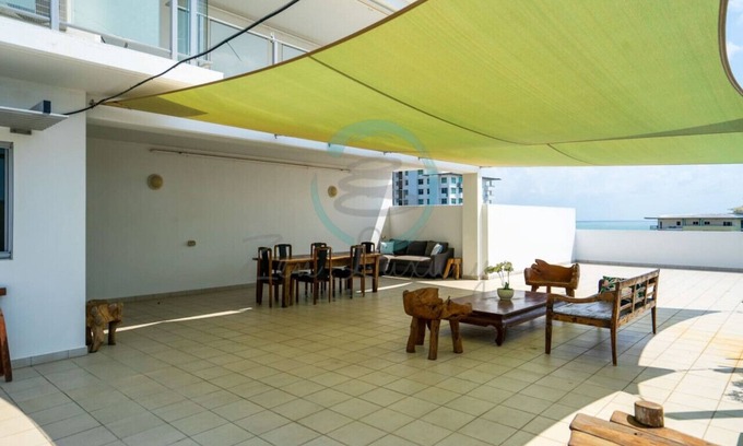 Darwin City Centre Apartment | Zen Mitchell: Rooftop ~ Outdoor Dining ~ Oceanview