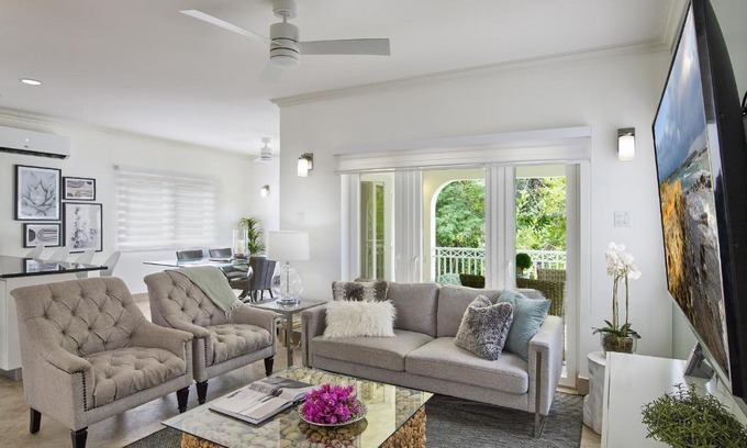 Gibbes House | Zenbreak KingsGate 1
