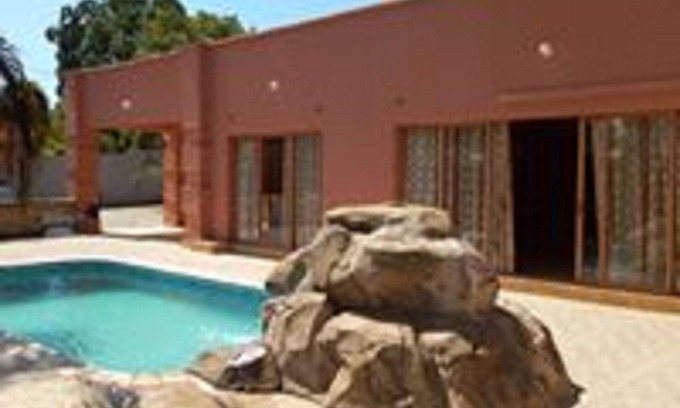 Lusaka Cabin | Zenith lodge