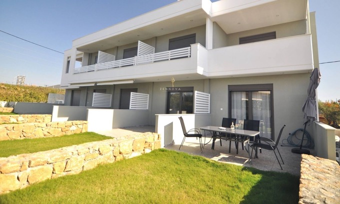 Gerakini Apartment | Zennova #27 Sirene Luxury Studio