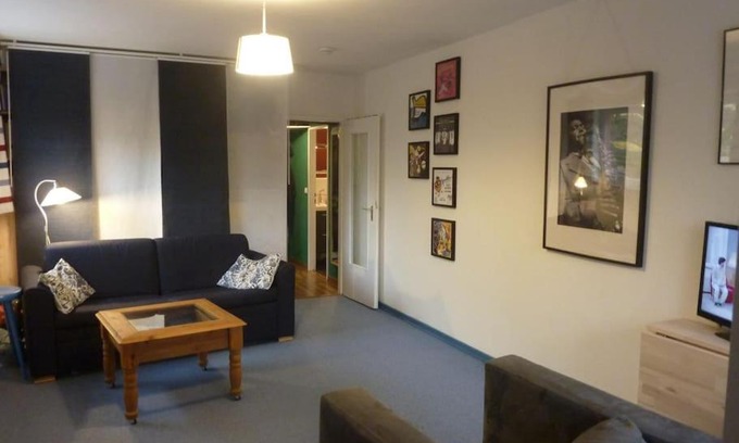 Volksdorf Apartment | Zentrum Volksdorf 350m zur U-Bahn! Sehr gute Lage schickes Apartment