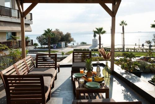 Palaio Faliro Apartment | Zeus2 Beach Front Apartment, 3BR