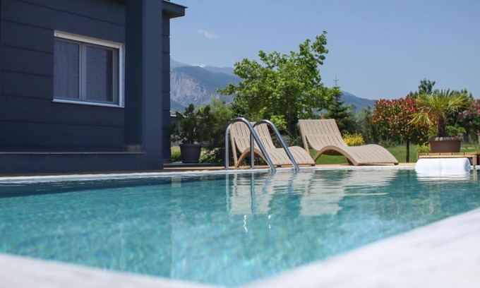 Litochoro Villa | Zeusplace Pool Villa Olympus Riviera