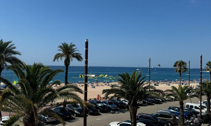 Lloret Town Center Apartment | ZODIAC AB 2C PRIMERA LINEA DEL MAR
