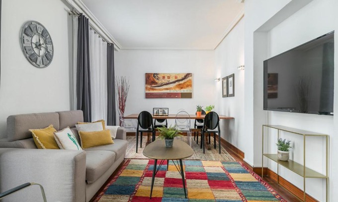 San Sebastian Centro Apartment | Zubieta by Forever Rentals