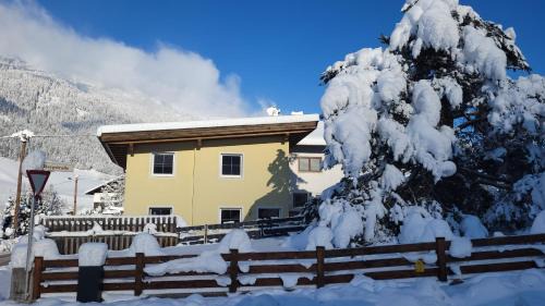 Neustift Im Stubaital Apartment | Zur Tilli