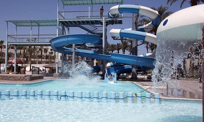 Sheraton Road -Sakkala Hotel | ZYA Regina Resort and Aqua Park Hurghada