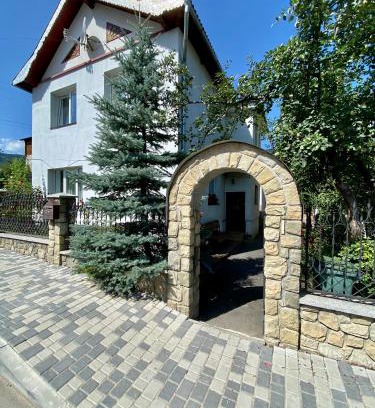 Yaremche House | Zyma_Lito Guest House