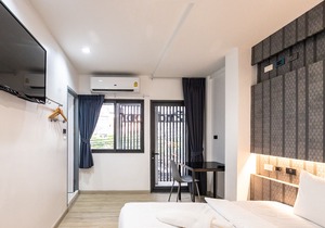 Baan Kun Mhor Hostel