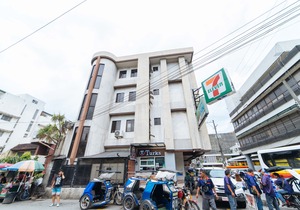 RedDoorz near Olongapo Bus Terminal