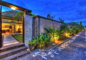 Bali Rich Villas