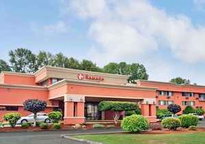 Ramada by Wyndham Tukwila Southcenter