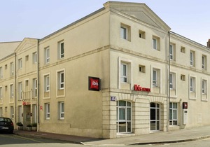 Ibis Rochefort