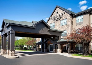 Country Inn & Suites by Radisson, Albertville, MN