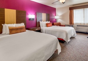 Best Western Pineywoods Inn