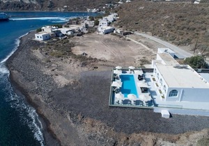Thirassia Paradise Suites
