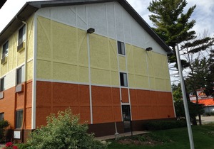 Days Inn & Suites by Wyndham Traverse City