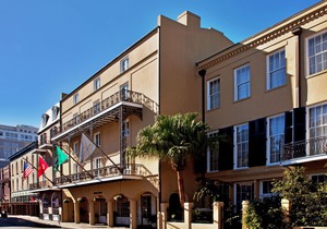 Holiday Inn Hotel French Quarter-Chateau Lemoyne, an IHG Hotel