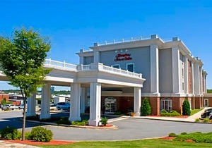 Hampton Inn & Suites Newport/Middletown