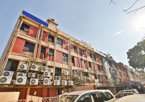 OYO 27689 Hotel Haveli Inn
