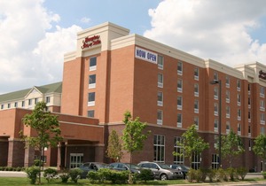 Hampton Inn & Suites Detroit/Airport Romulus