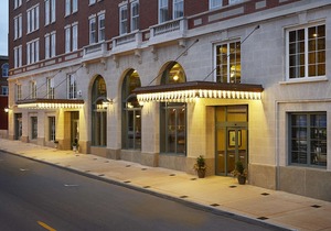 Hotel Julien Dubuque
