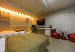 Changwon Sangnam-Dong Rock