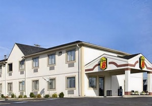 Super 8 by Wyndham Somerset