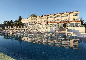 Droushia Heights Hotel