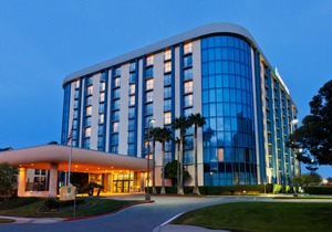 Embassy Suites San Francisco Airport - South San Francisco