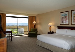 DoubleTree by Hilton San Jose