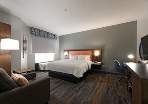 Hampton Inn & Suites Phoenix-Goodyear