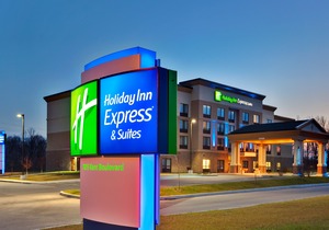 Holiday Inn Express Hotel & Suites Brockville, an Ihg Hotel