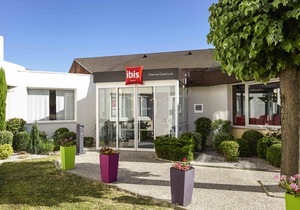 Ibis Chartres Ouest Luce