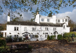 Wateredge Inn